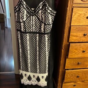 Chic Black and White Patterned Dress